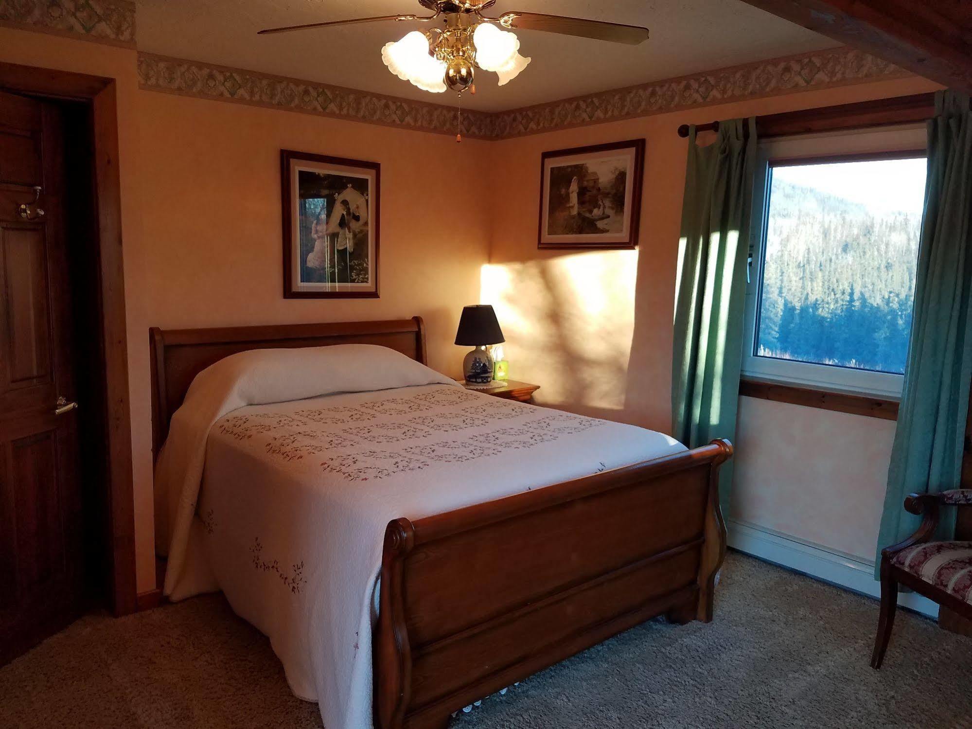 Denali Touch Of Wilderness B&B 힐리 외부 사진