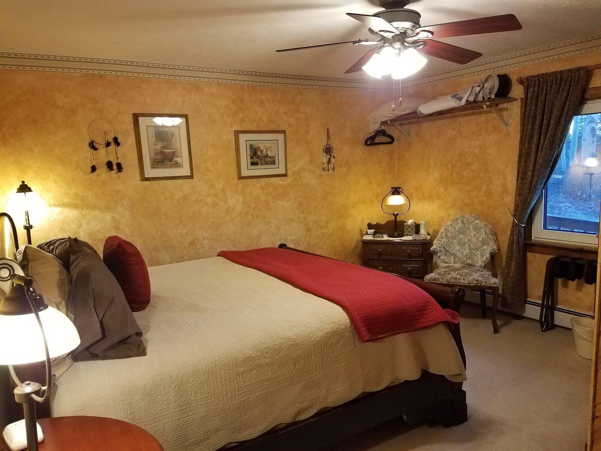 Denali Touch Of Wilderness B&B 힐리 외부 사진
