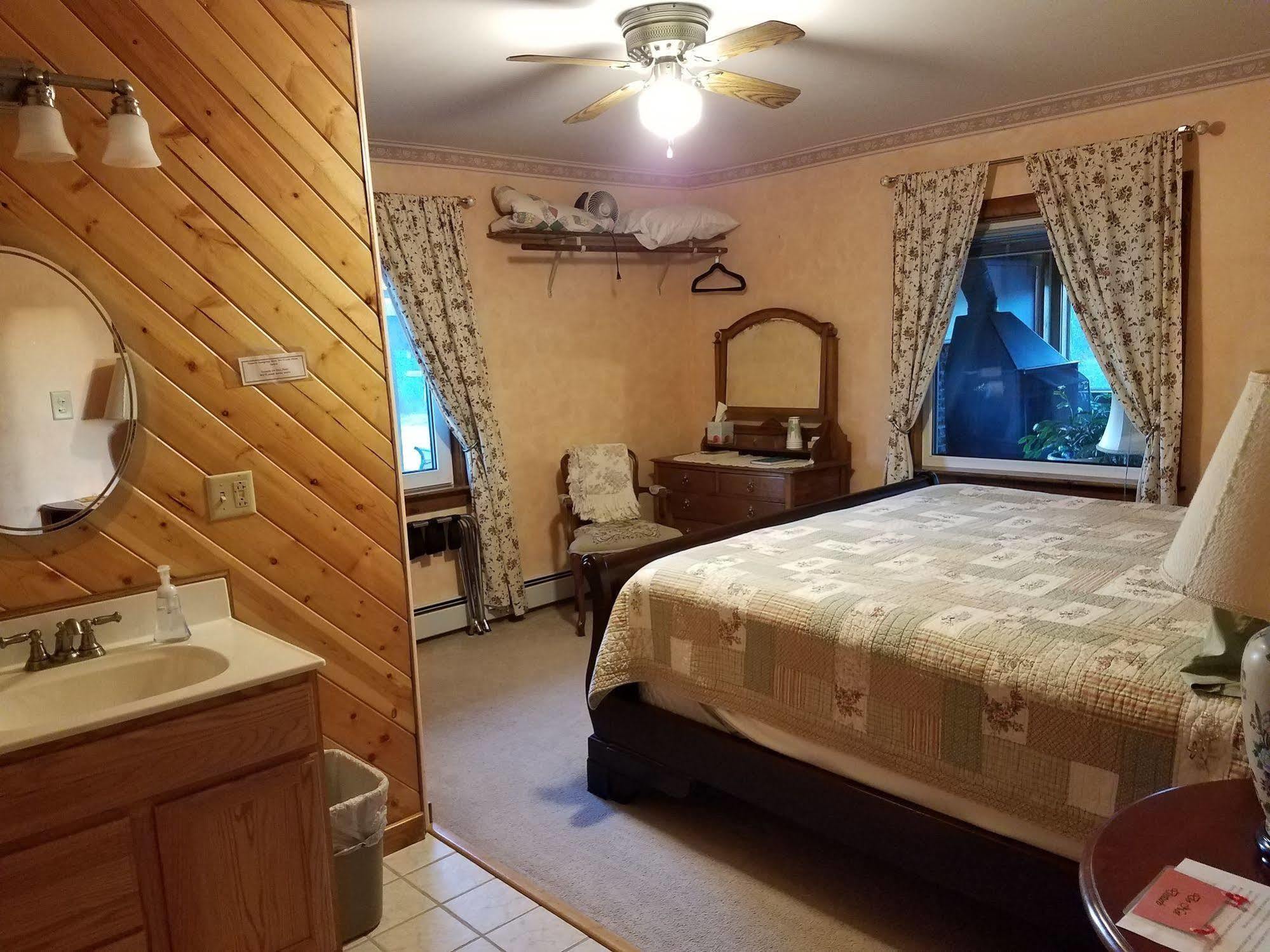 Denali Touch Of Wilderness B&B 힐리 외부 사진